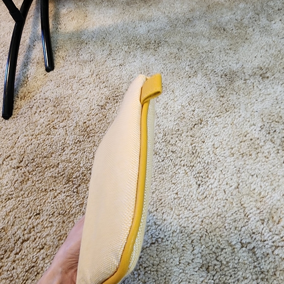 Acqua di Parma x Air Canada toiletries cosmetic bag - Picture 11 of 11